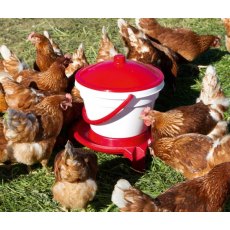 Poultry Drinker Bucket with Feet