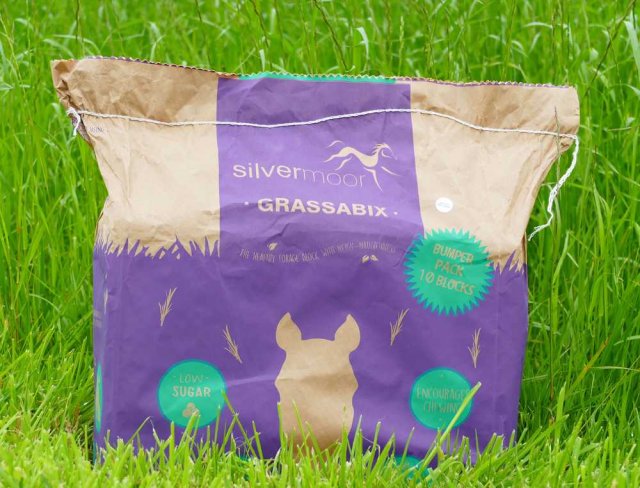 Silvermoor Grassabix Bumper Pack 1kg x 10
